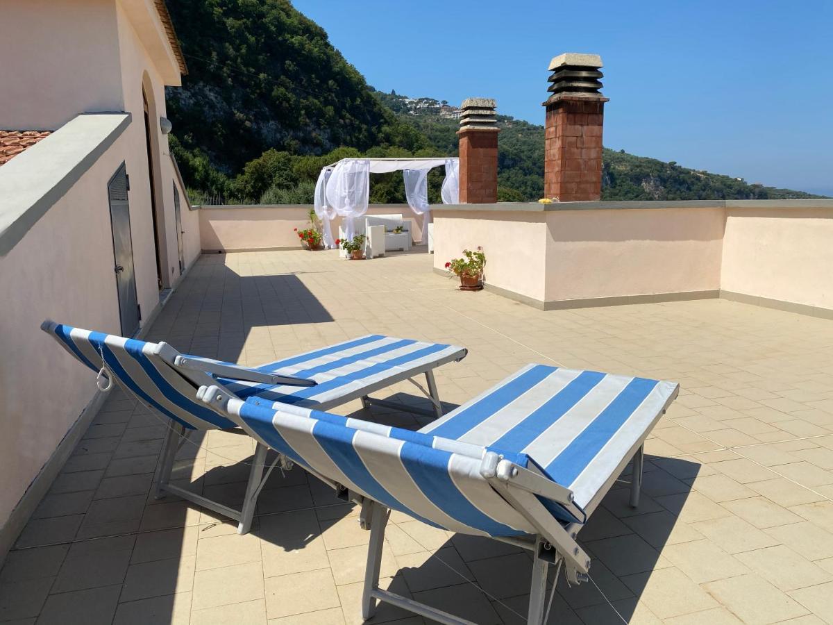 Achille Home B&B Sorrento Exteriör bild